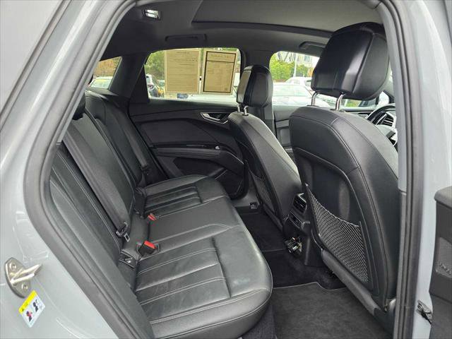Used 2023 Audi Q4 e-tron Premium Plus w/ Premium Plus image 13