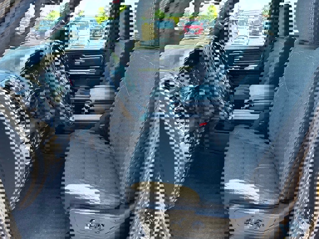 Used 2021 RAM 1500 Big Horn image 5