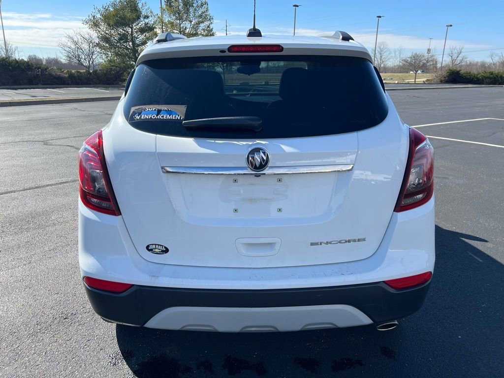 Used 2019 Buick Encore Preferred image 3