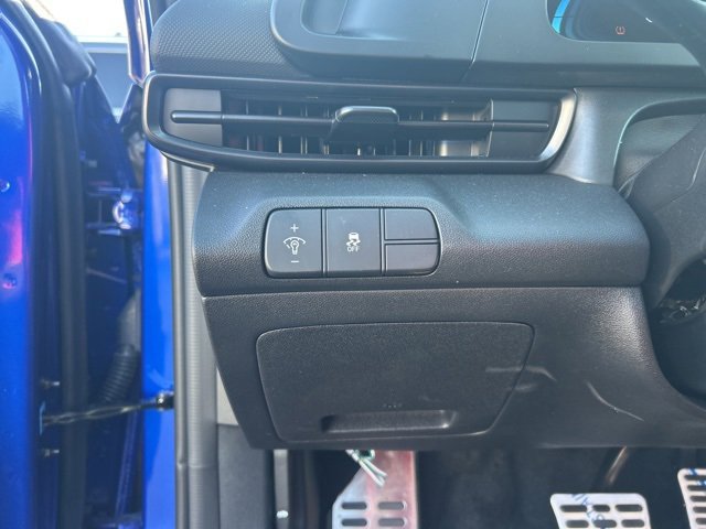 Used 2025 Hyundai Elantra Sport image 17