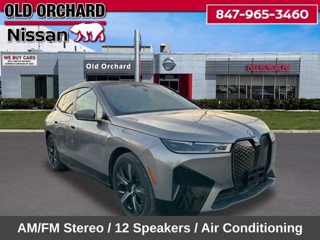 Used 2023 BMW iX xDrive50 w/ Ultimate Package 2 AWD/4WD image 6