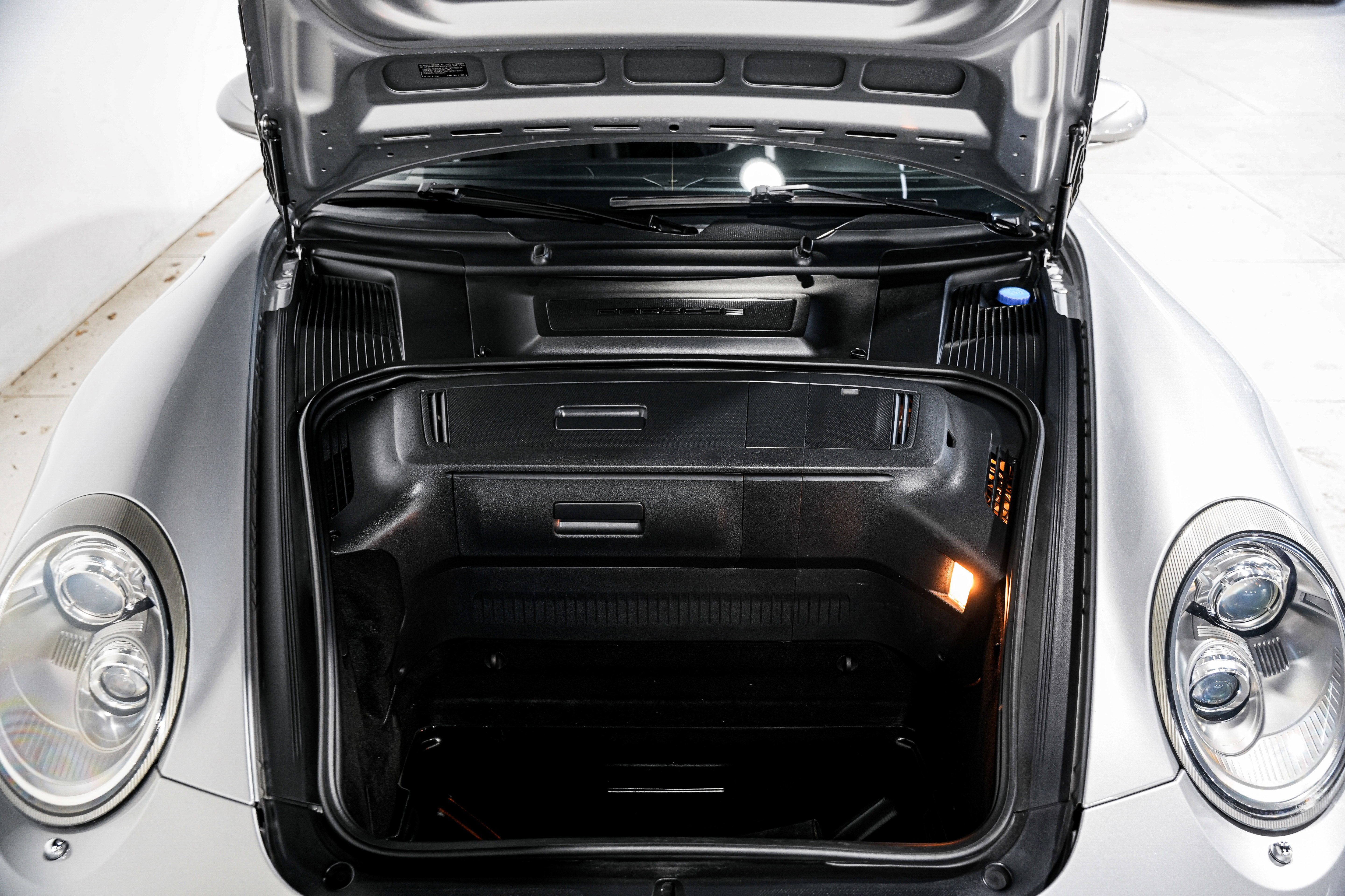 Used 2009 Porsche 911 Carrera S RWD image 34