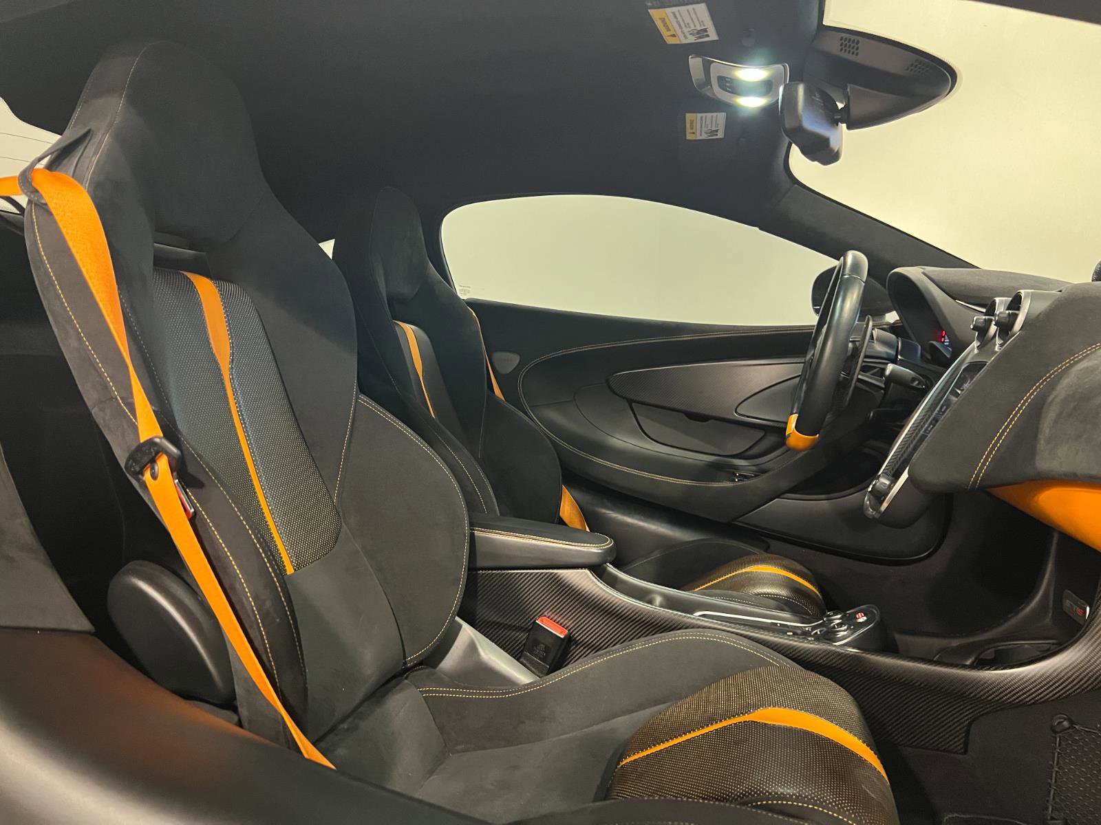 Used 2017 McLaren 570S Coupe image 25