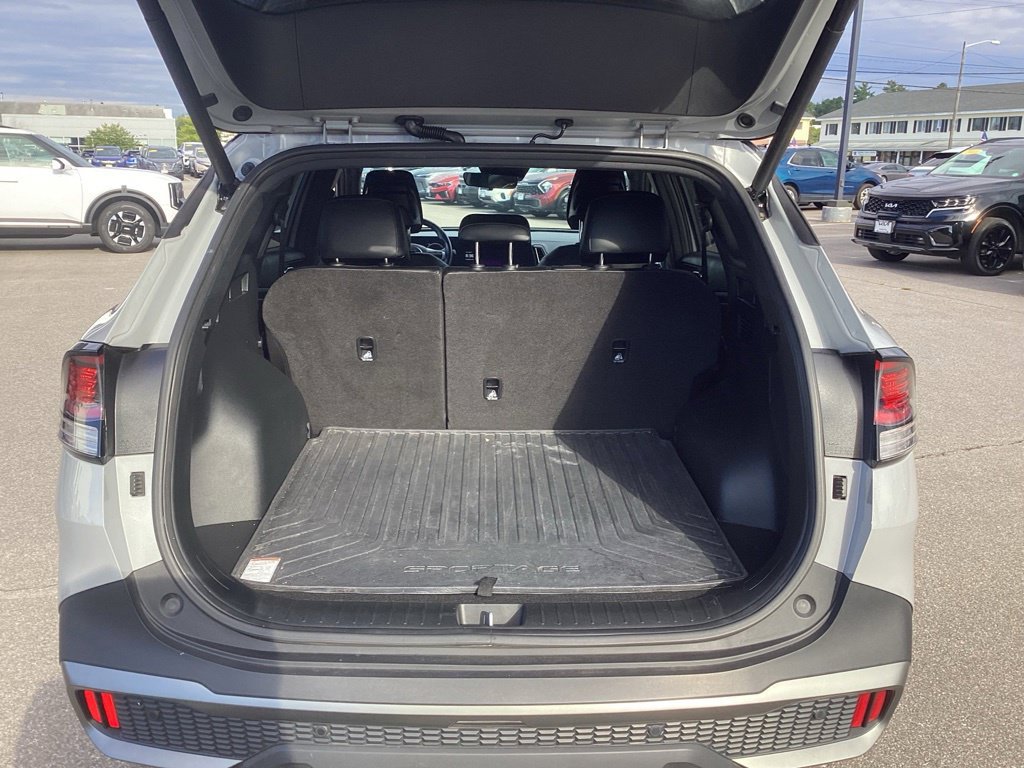 Certified 2024 Kia Sportage X-Pro AWD/4WD image 11