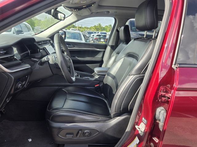 Used 2024 Jeep Grand Cherokee Limited 4xe image 12