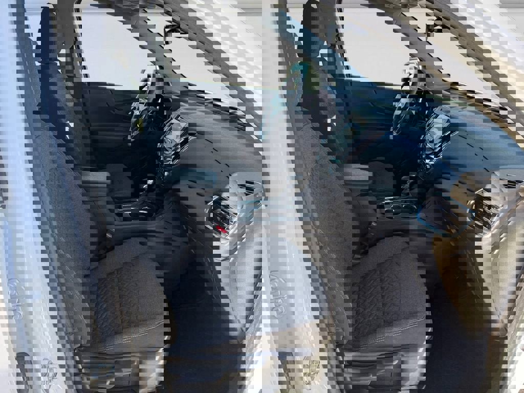 Used 2024 Chevrolet Equinox LT image 15