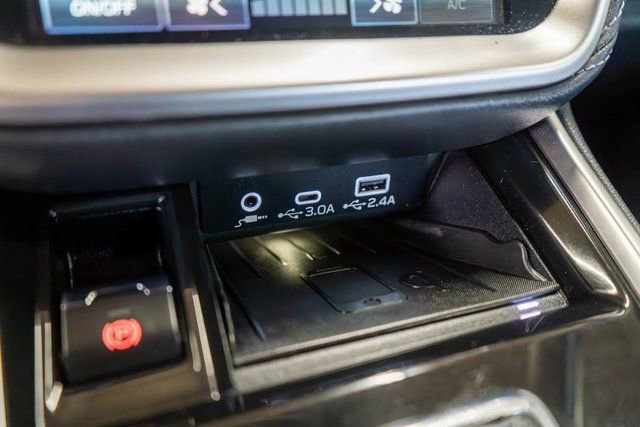 Used 2023 Subaru Legacy Premium AWD/4WD image 30