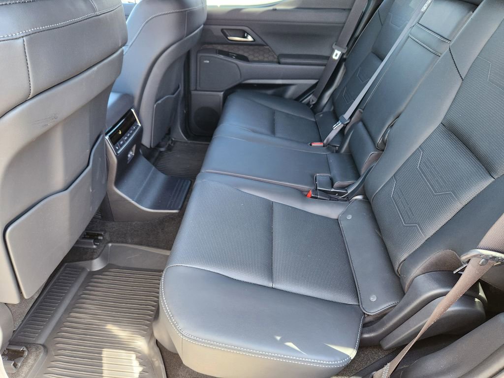 Used 2024 Lexus GX 550 image 28