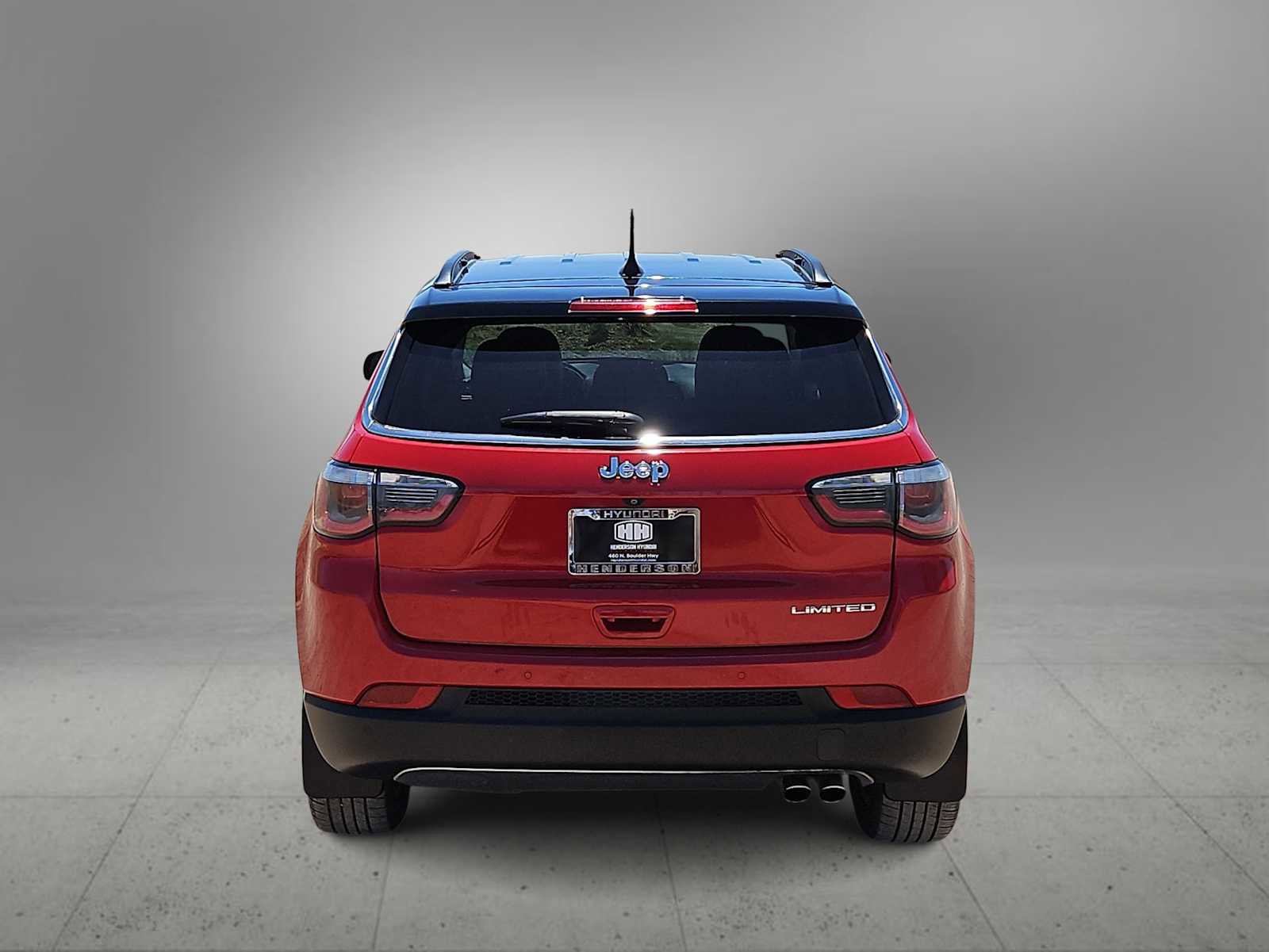 Used 2018 Jeep Compass Limited w/ Navigation Group FWD image 7