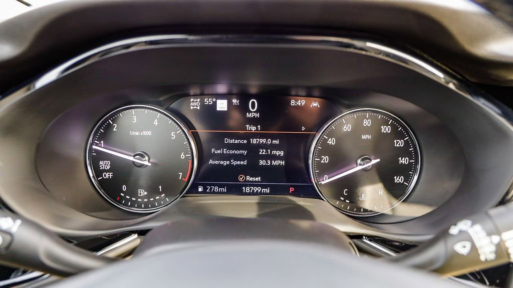 Used 2023 Buick Envision Avenir image 28