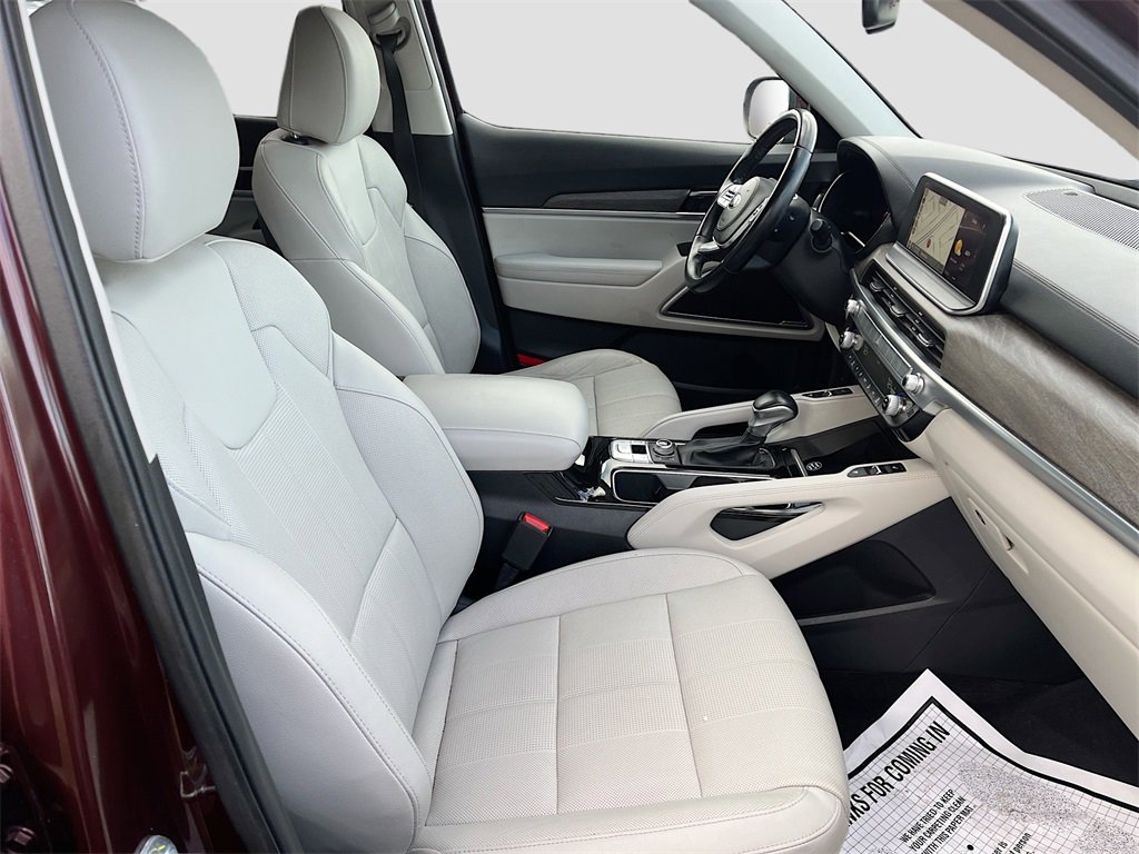 Used 2021 Kia Telluride EX image 30