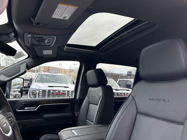 New 2026 GMC Sierra 2500 Denali w/ Denali Reserve Package image 27