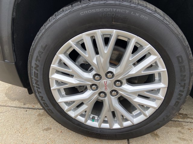 Used 2024 GMC Acadia Elevation AWD/4WD image 23