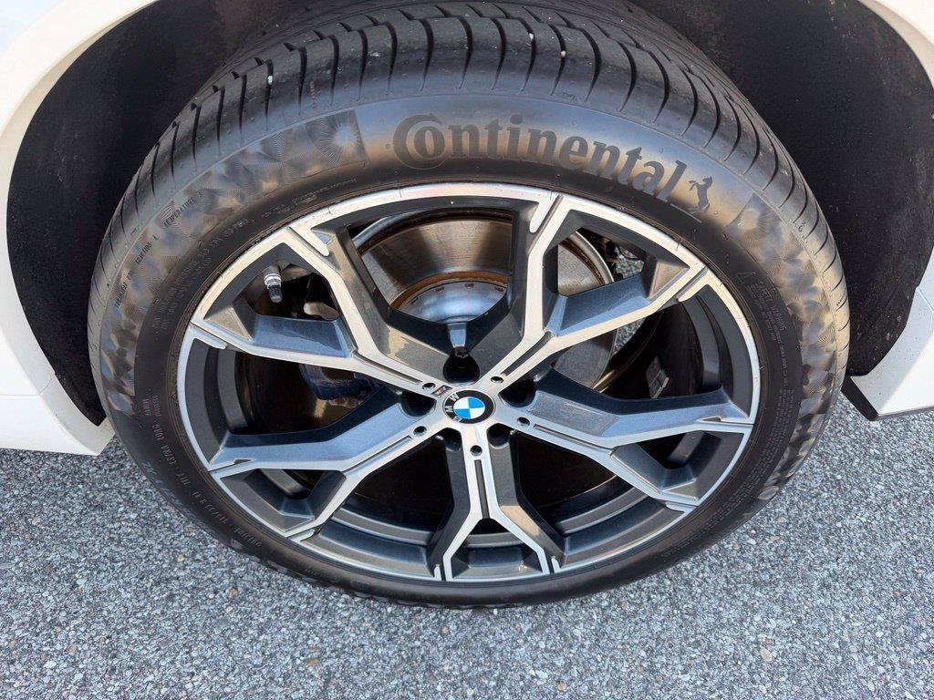 Used 2023 BMW X5 sDrive40i w/ M Sport Package RWD image 28