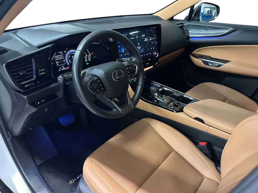 Used 2025 Lexus NX 350h AWD w/ Accessory Package (2T) image 16