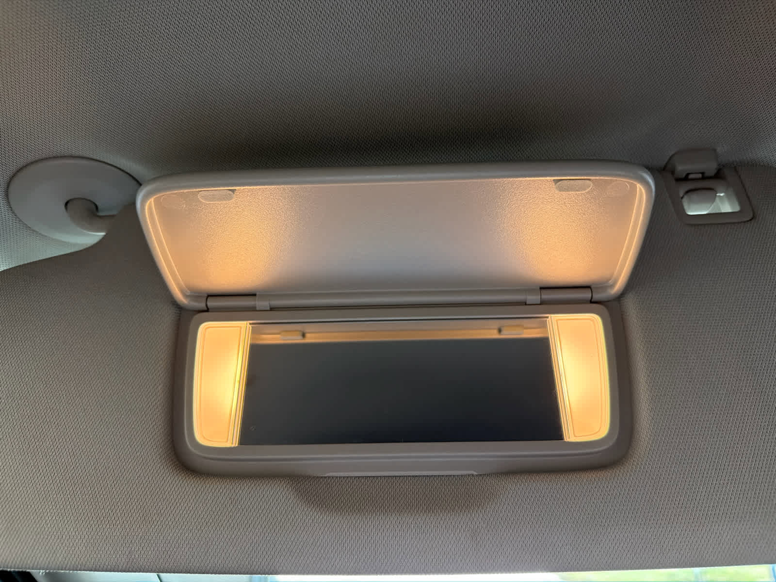 Used 2024 Buick Encore GX Sport Touring w/ Comfort Package image 48