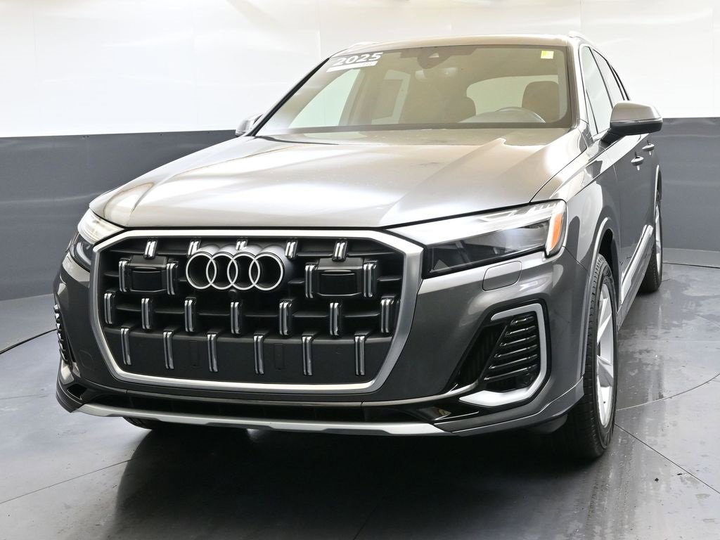 Certified 2025 Audi Q7 3.0T Premium