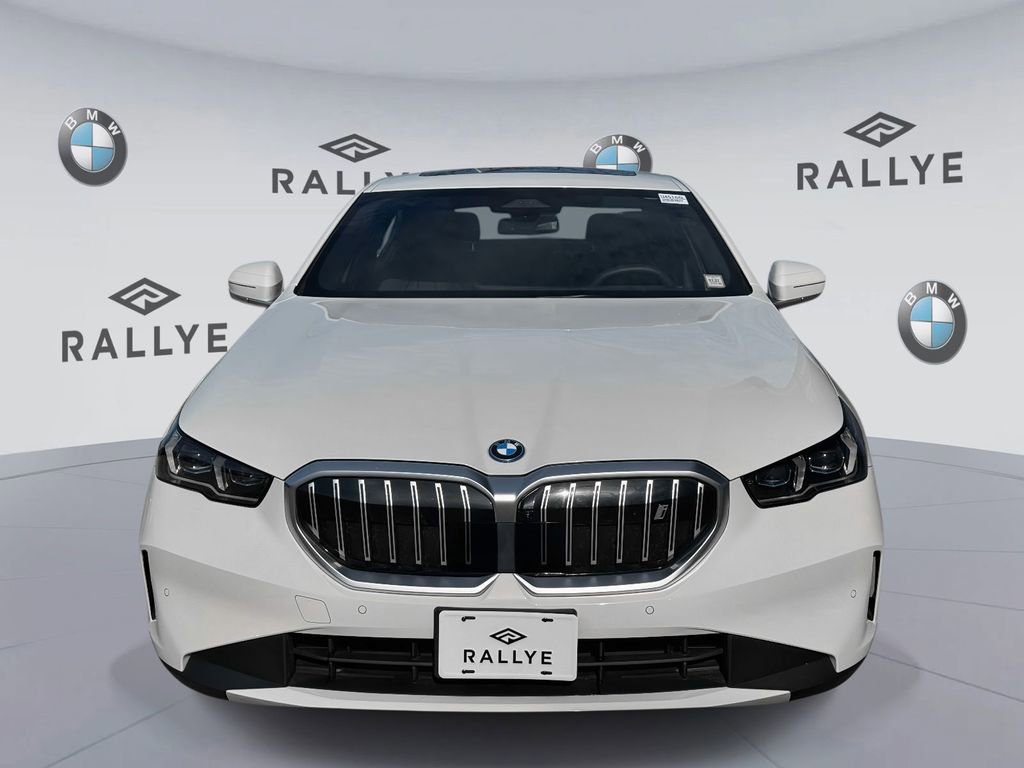 Certified 2025 BMW i5 xDrive40 w/ Premium Package video 2