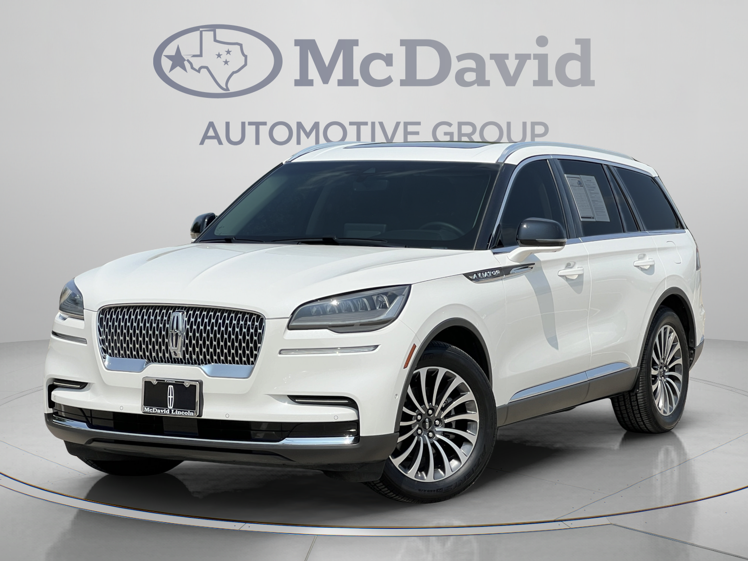 Certified 2024 Lincoln Aviator Reserve w/ Equipment Group 201A RWD image 2