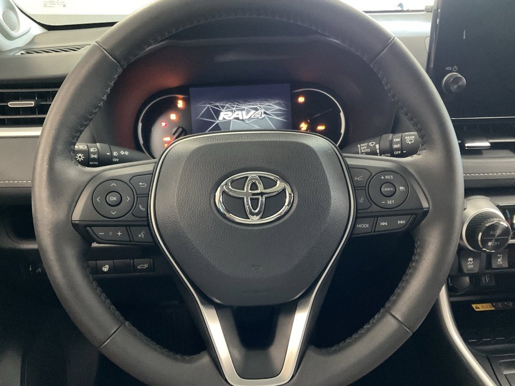 Used 2024 Toyota RAV4 XLE Premium image 12