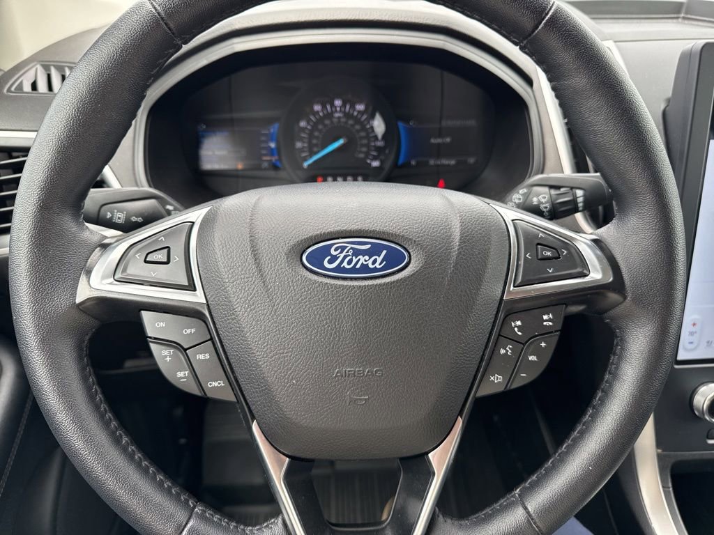 Used 2023 Ford Edge SEL w/ Convenience Package AWD/4WD image 10