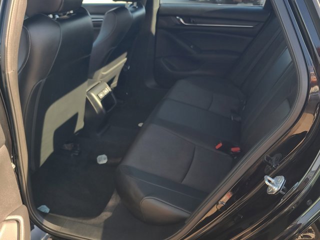 Used 2022 Honda Accord Sport image 13