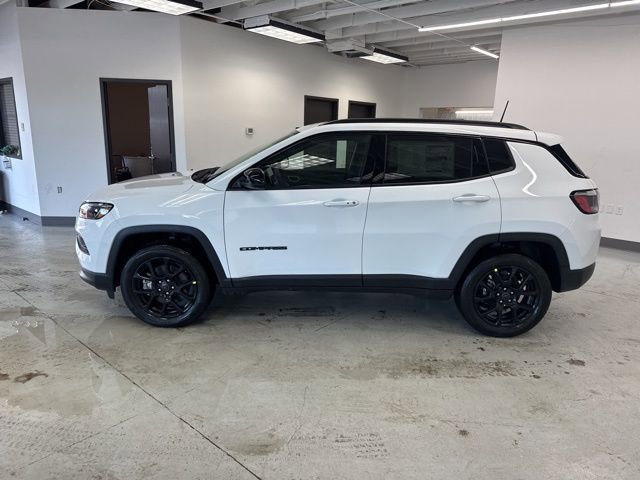 New 2026 Jeep Compass Latitude image 4