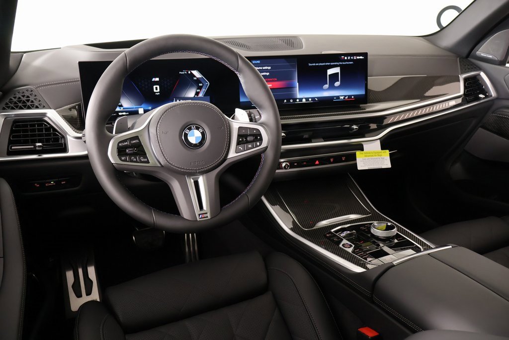 New 2026 BMW X5 M60i w/ Executive Package image 2