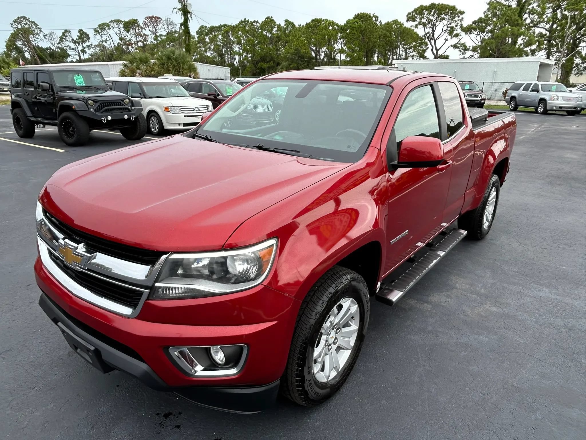 Used 2016 Chevrolet Colorado LT w/ LT Convenience Package RWD image 6