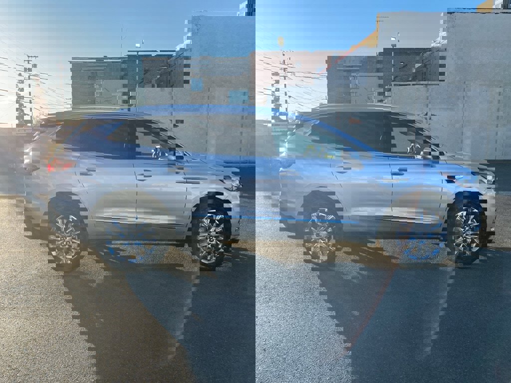 Used 2021 Buick Enclave Premium w/ Sun and Sites Package image 5