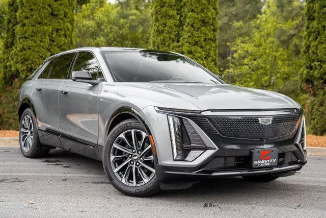 Used 2024 Cadillac Lyriq Sport w/ LPO, Floor Liner Package RWD image 5
