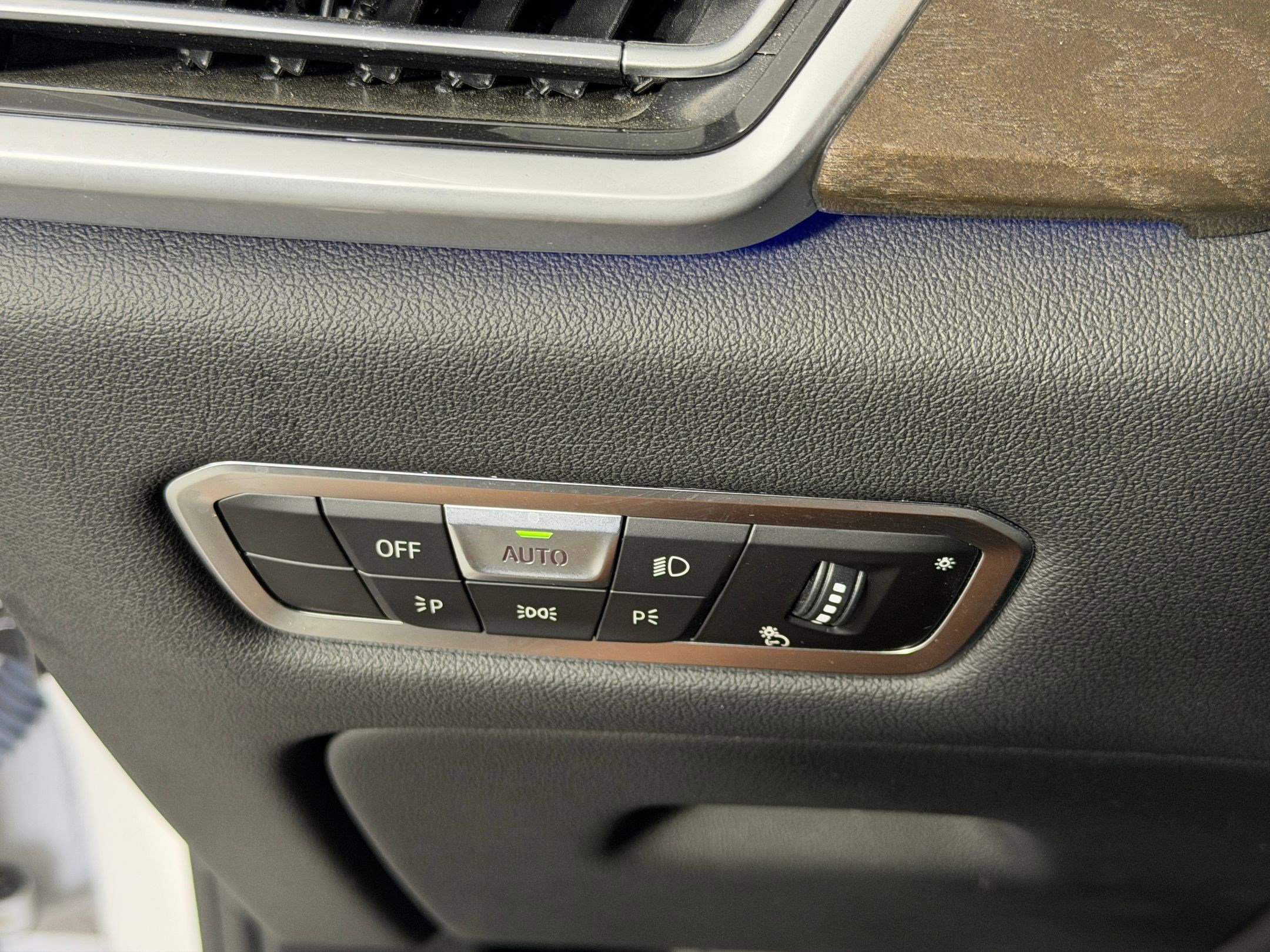 Used 2023 BMW X5 sDrive40i RWD image 19