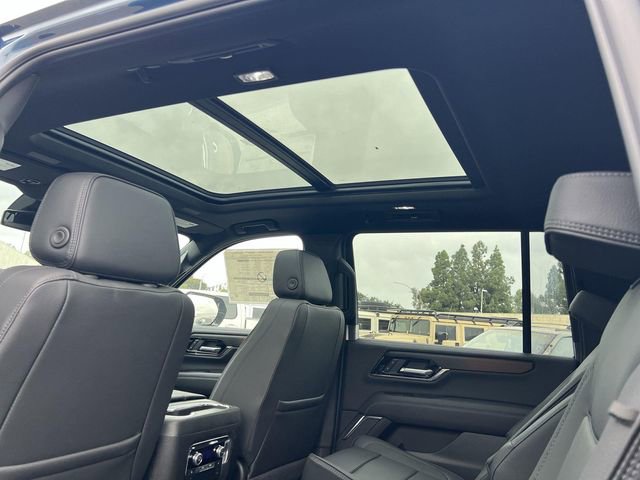 New 2026 GMC Yukon XL Denali w/ Sun & Power Step Package image 28
