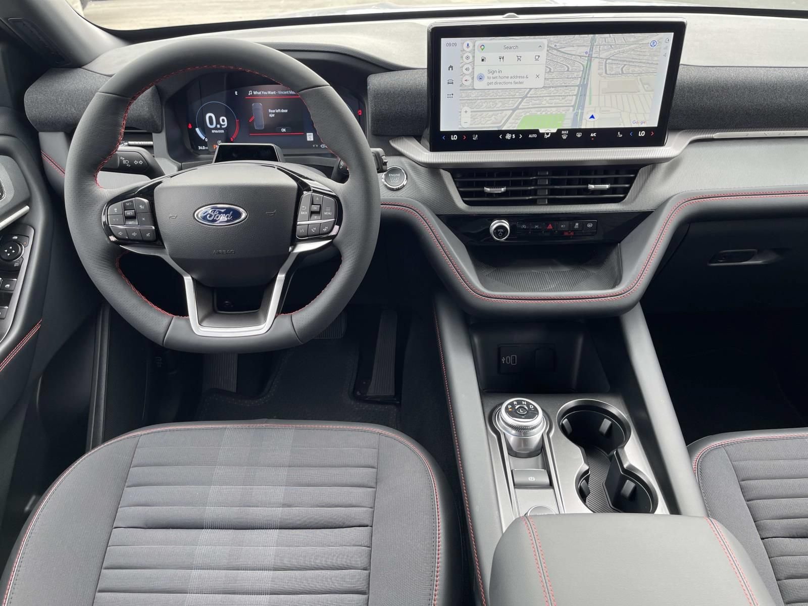 New 2026 Ford Explorer ST-Line w/ ST-Line Street Pack RWD image 8