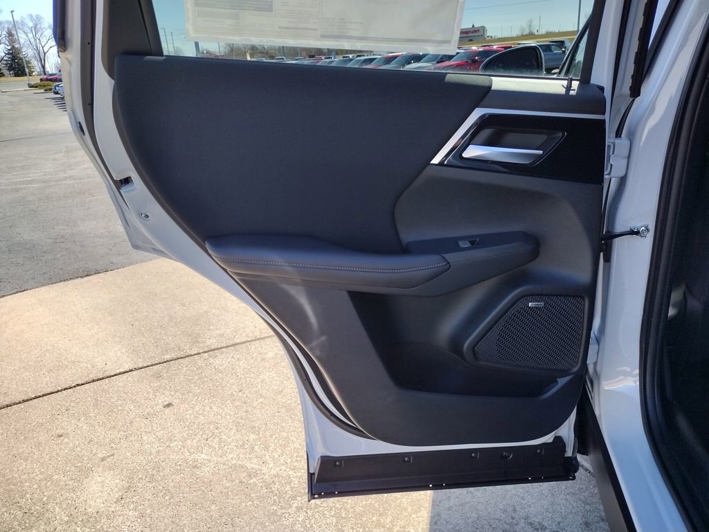 New 2026 Mitsubishi Outlander ES image 29