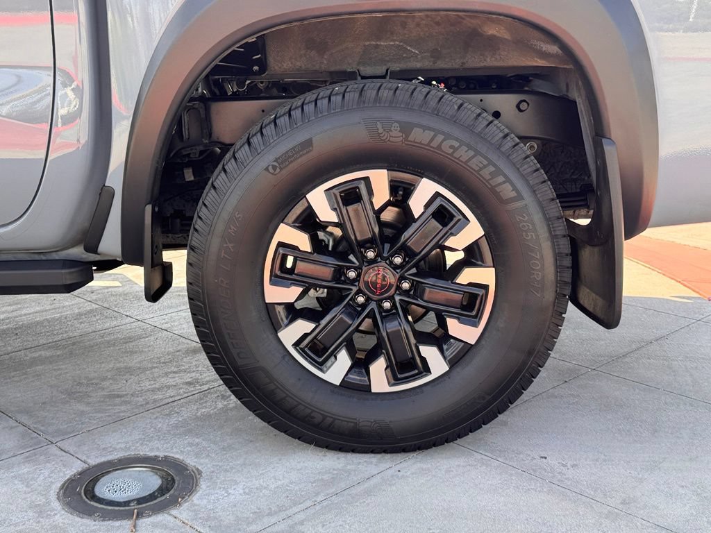 Certified 2024 Nissan Frontier PRO-4X w/ Technology Package AWD/4WD image 10
