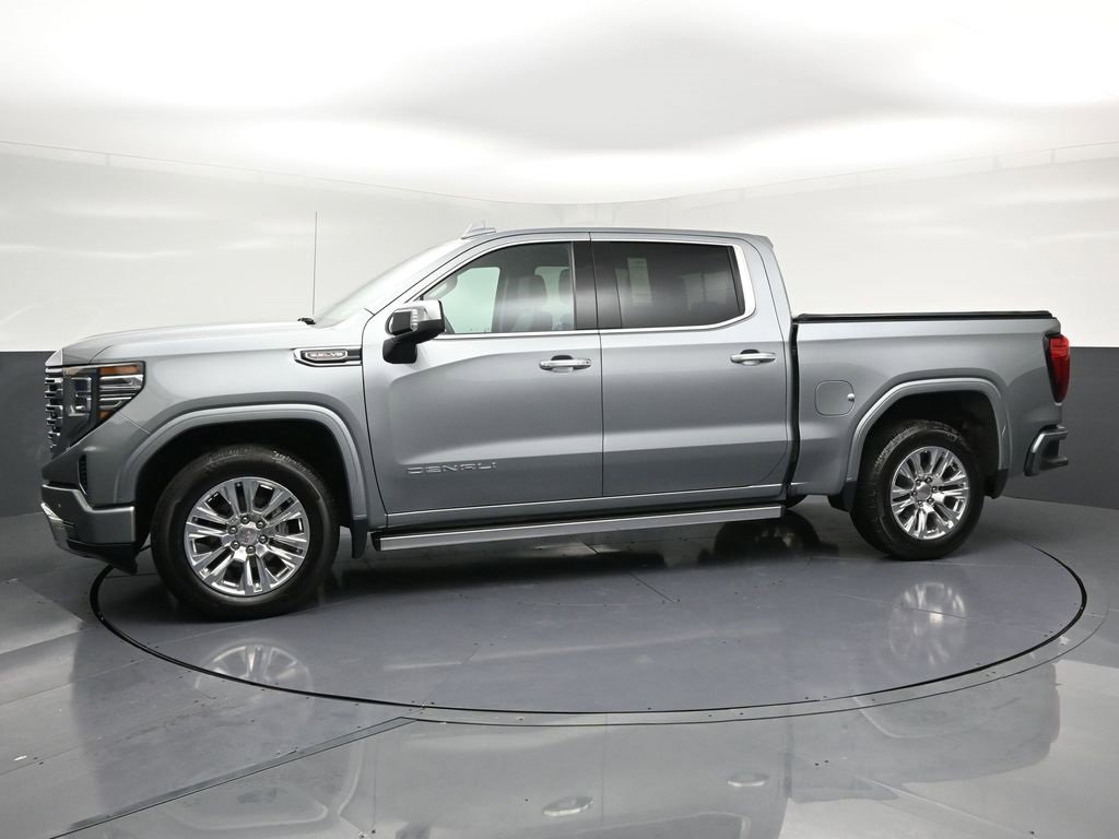 Used 2024 GMC Sierra 1500 Denali w/ Technology Package image 2