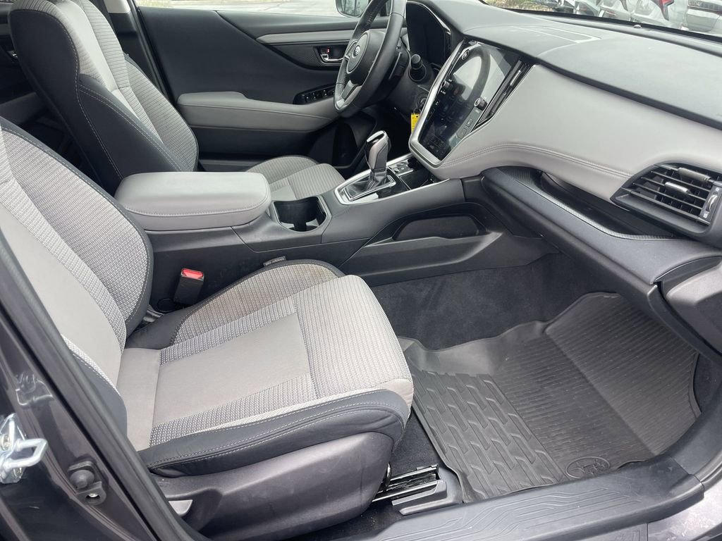 Certified 2025 Subaru Outback Premium AWD/4WD image 31