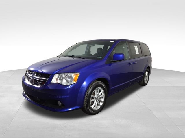 Used 2020 Dodge Grand Caravan SE FWD image 2