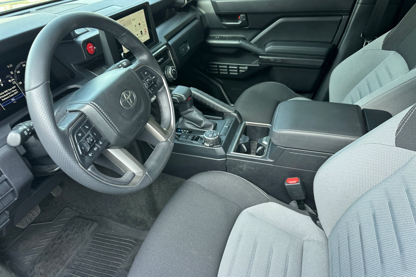 Used 2025 Toyota 4Runner TRD Off-Road AWD/4WD image 4