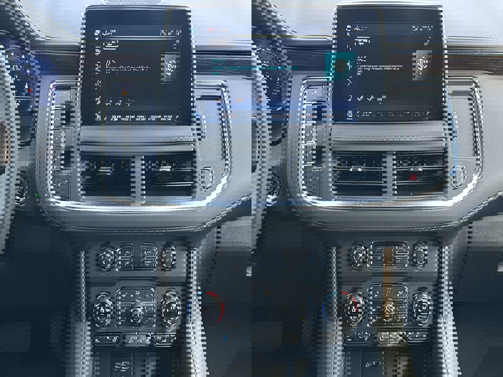 Used 2024 Chevrolet Tahoe High Country w/ Premium Package image 25