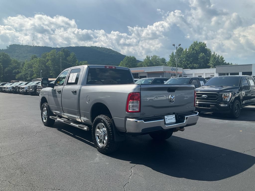Used 2023 RAM 2500 Tradesman w/ Chrome Appearance Group AWD/4WD image 7