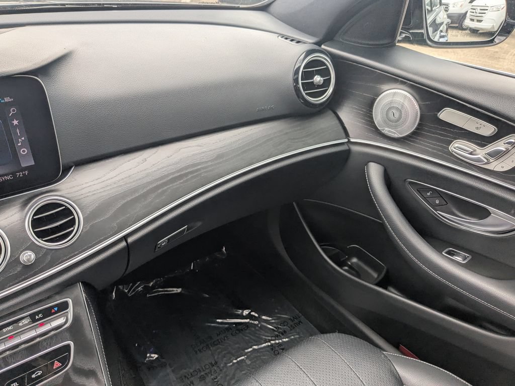 Used 2020 Mercedes-Benz E 450 4MATIC Sedan image 4