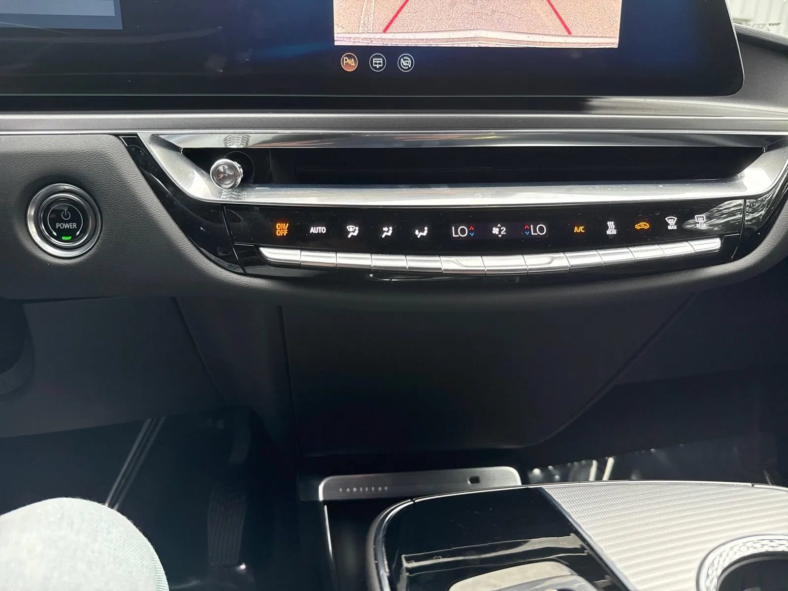 Used 2024 Cadillac Lyriq Tech RWD image 19