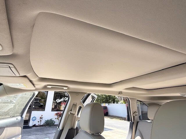 Used 2013 Ford Edge Limited image 15