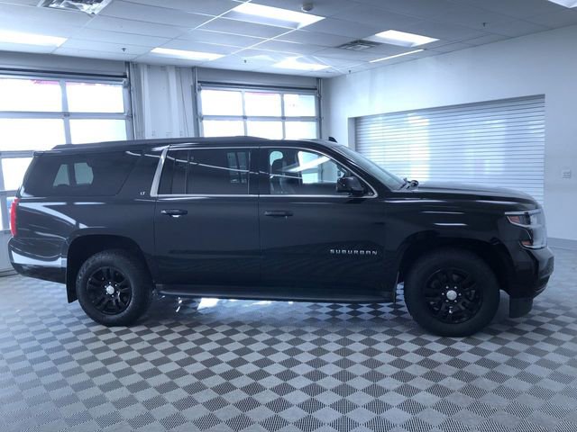 Used 2019 Chevrolet Suburban LT image 27