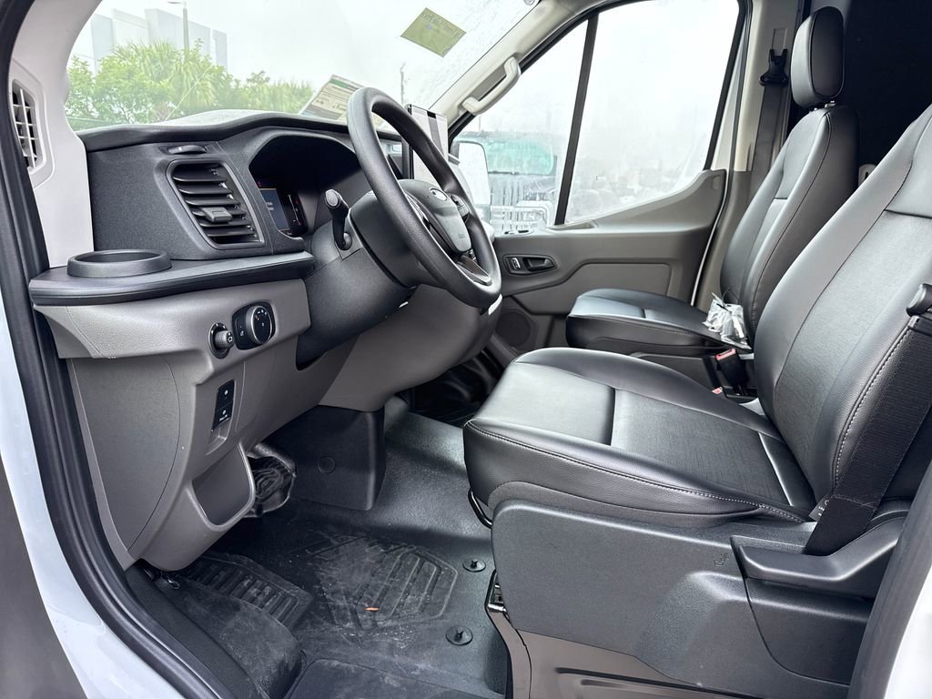 New 2026 Ford Transit 250 148 Medium Roof w/ Load Area Protection Package image 18