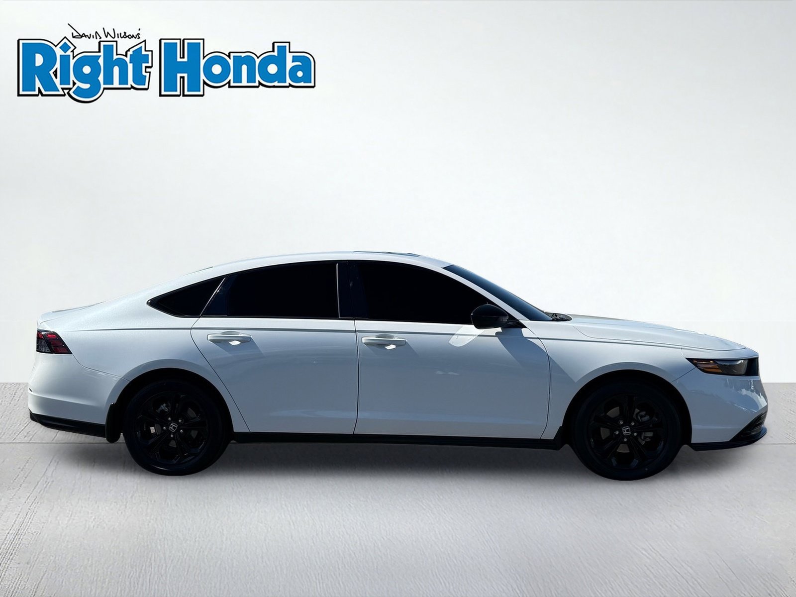 Certified 2025 Honda Accord SE image 9