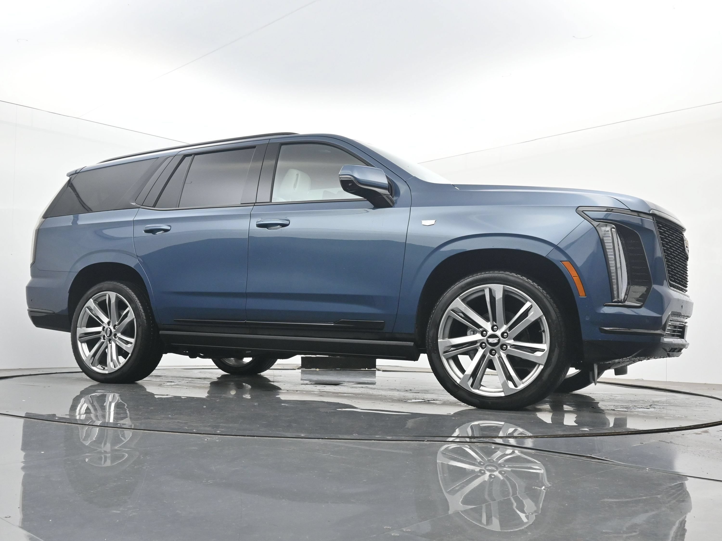 New 2026 Cadillac Escalade Platinum Sport AWD/4WD image 21