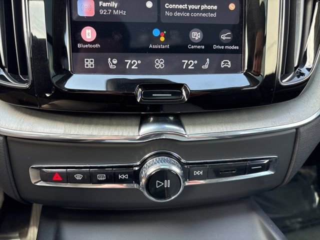Used 2025 Volvo XC60 B5 Plus w/ Climate Package AWD/4WD image 27